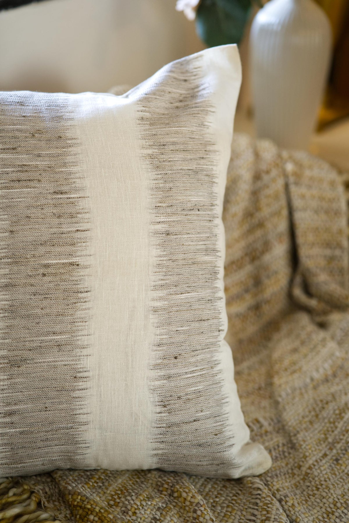 The Morning Petal Cushion set