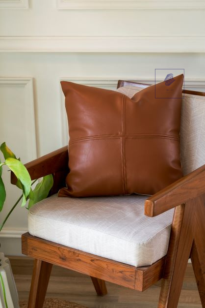 The Walnut Whisper Cushion set
