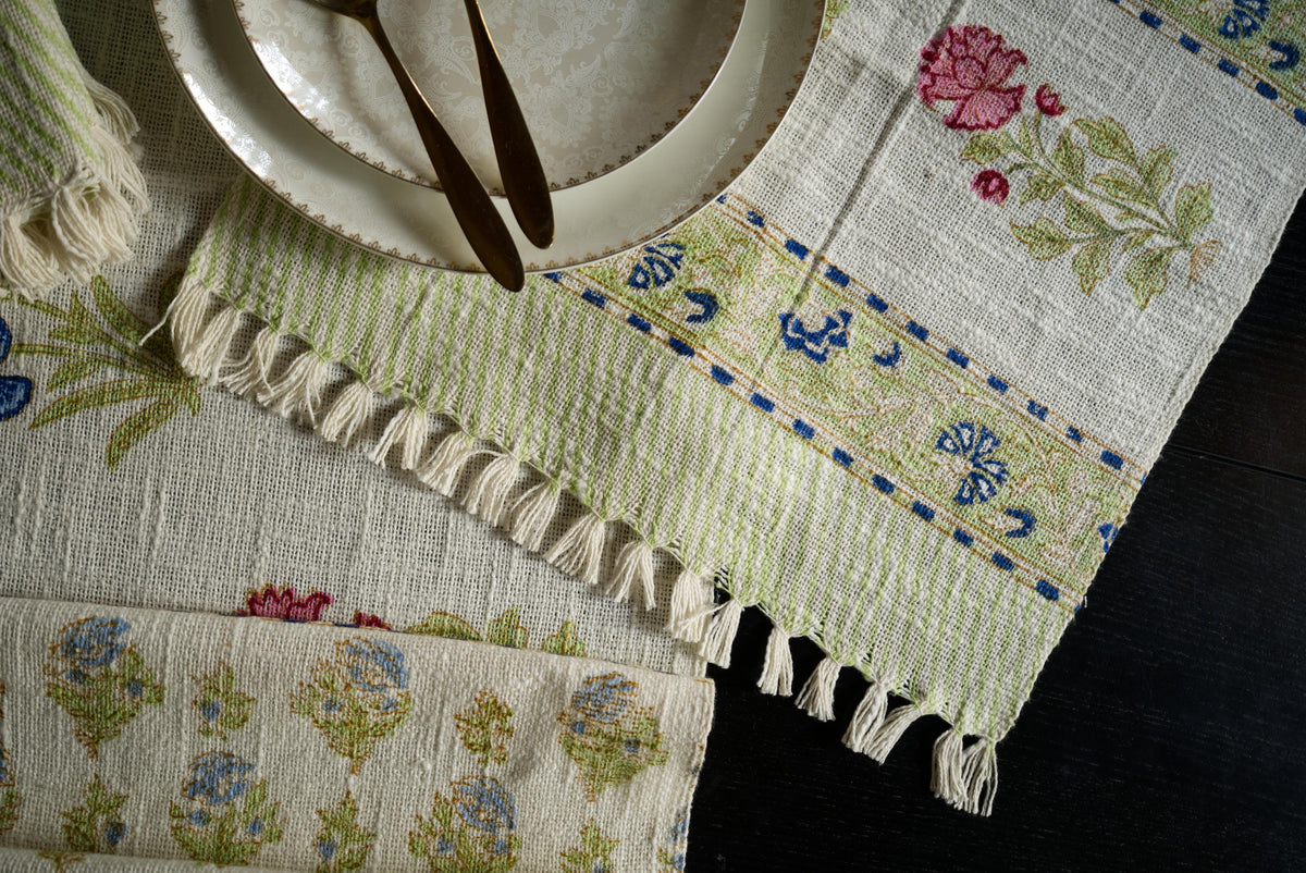 SET THE SCENE - TABLE LINEN