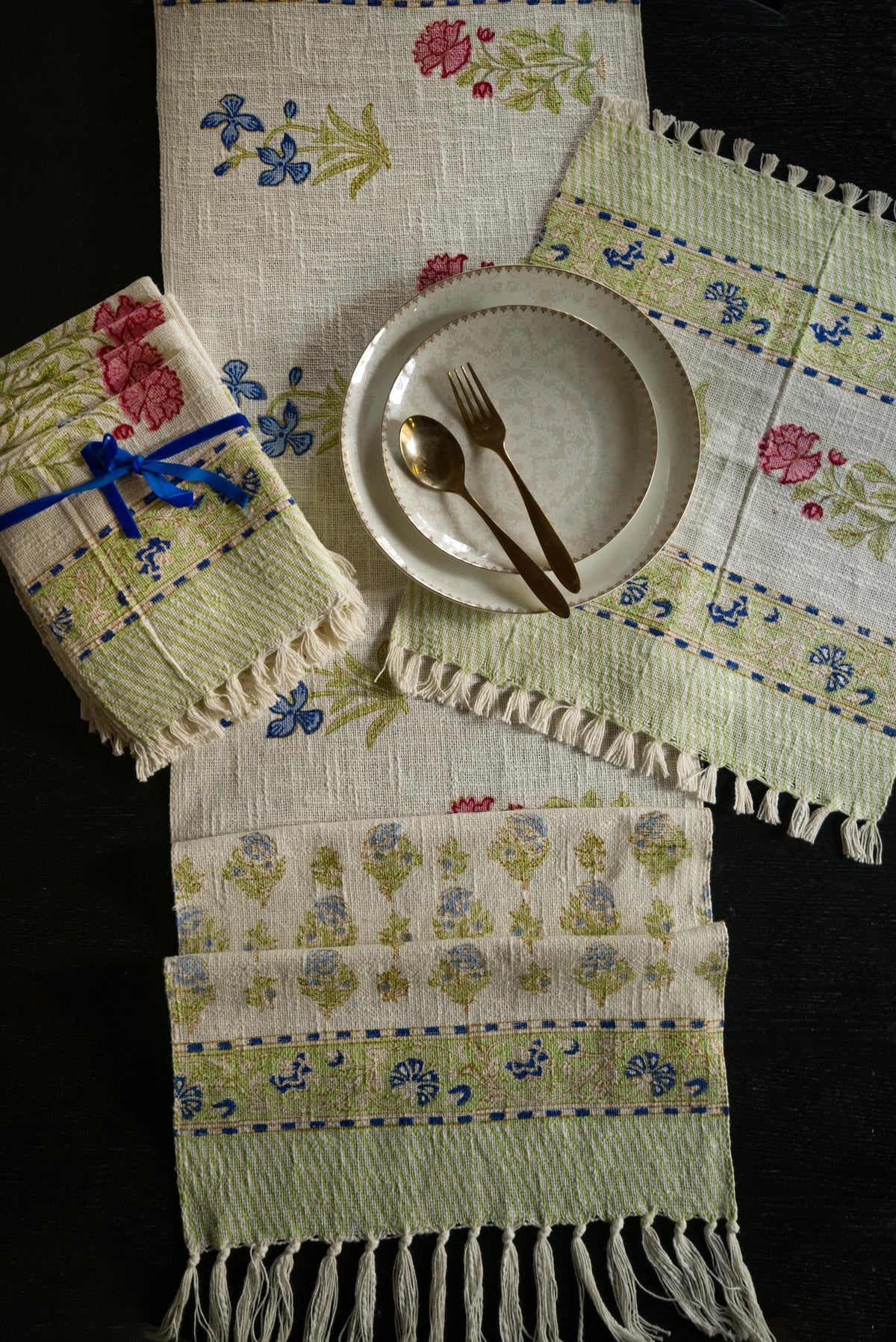 The pink and blue romance - Dining set