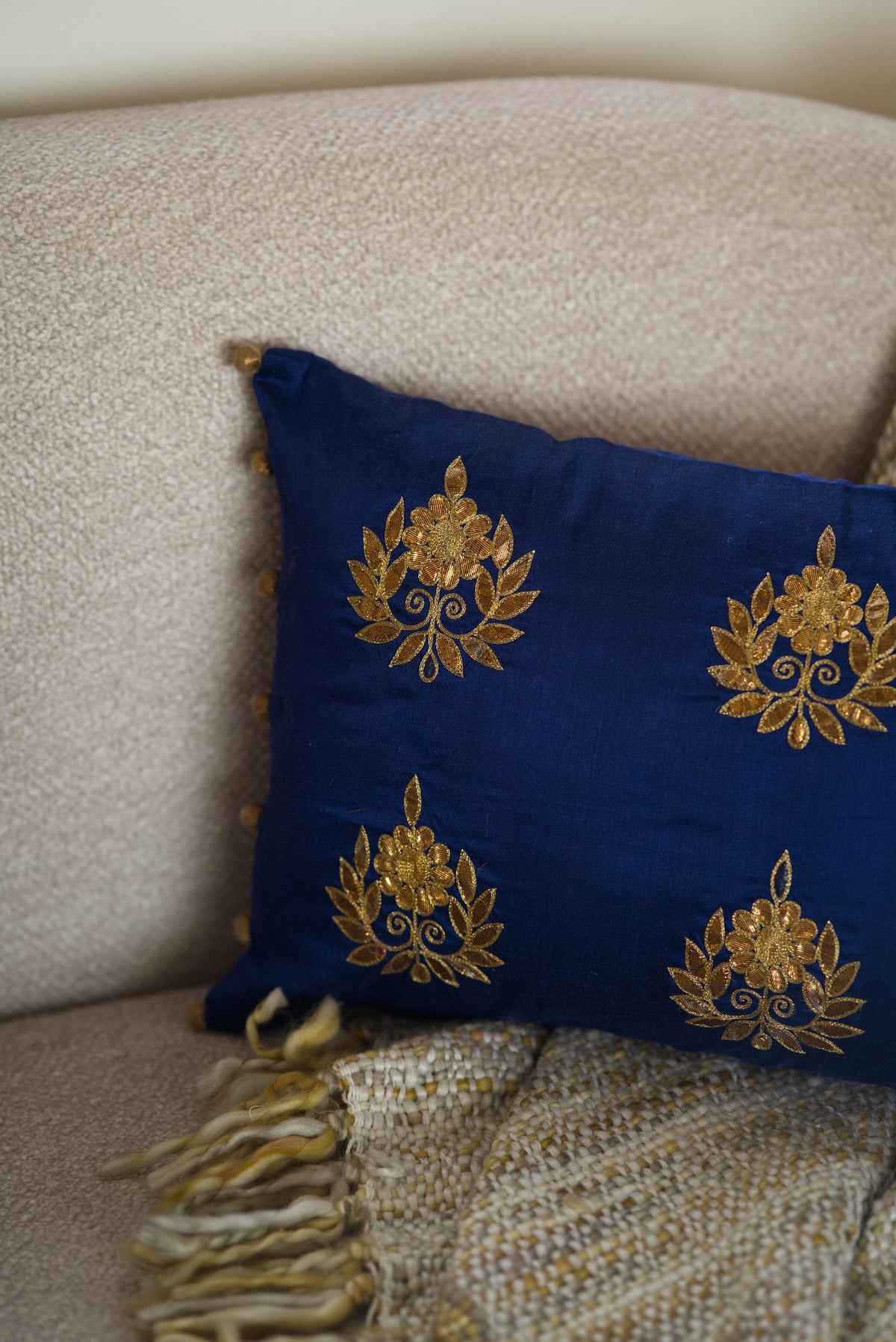 The Blue Embroidered cushion set