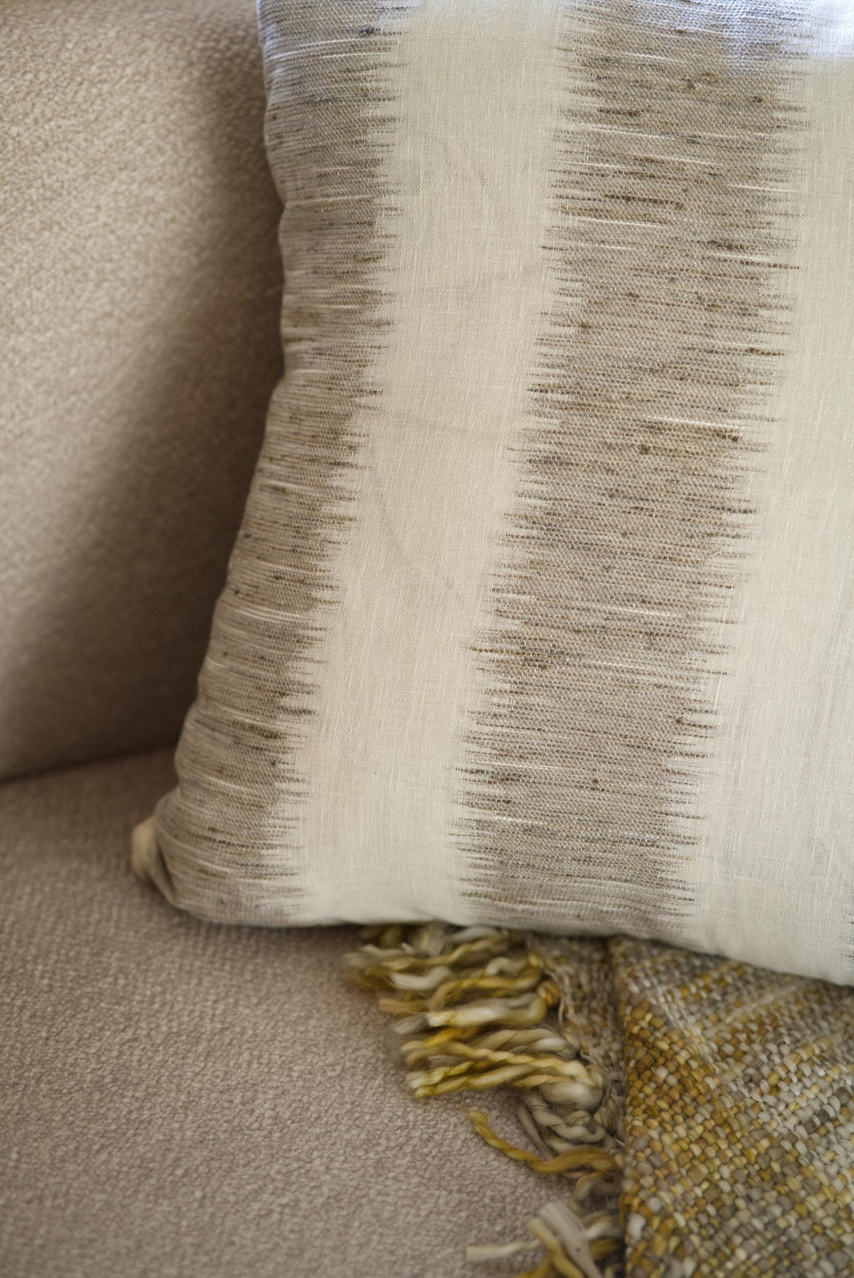 The Morning Petal Cushion set