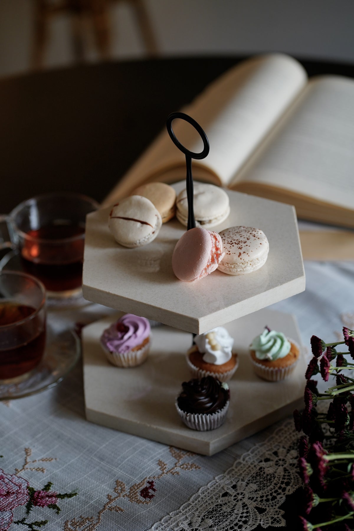 White Hexagon Cup Cake stand